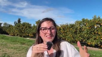 yoselin comparte su dia a dia viviendo y trabajando en el campo: las carneadas, las jornadas de feria y lo cotidiano