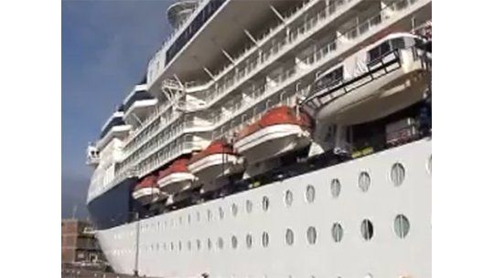 El gobierno homenajeará al turista número tres millones