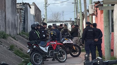 Mataron a un joven de 20 años en el barrio Marconi: fue identificado por la tobillera electrónica que portaba