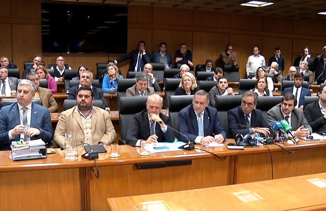 parlamento-blancos-presupuesto