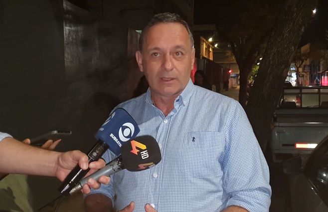 Delgado-interior-agosto-de-noche