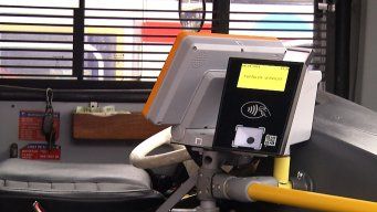 nuevas boleteras estan operativas en unos 300 omnibus; en agosto estaran en todas las unidades