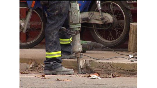 El desempleo comenzó el año 2014 en 6,7%
