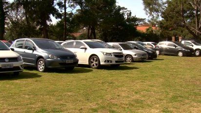 mas de 20 autos extranjeros robados incautados en maldonado y otros 100 identificados