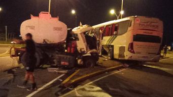 fallecio el conductor del camion que choco con un omnibus en vergara