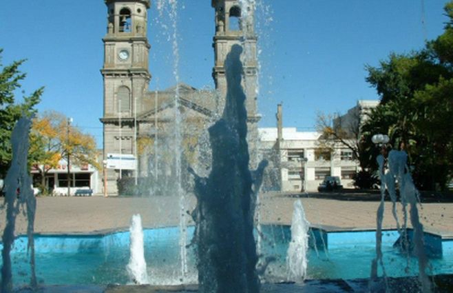 Plaza Constitución de Trinidad