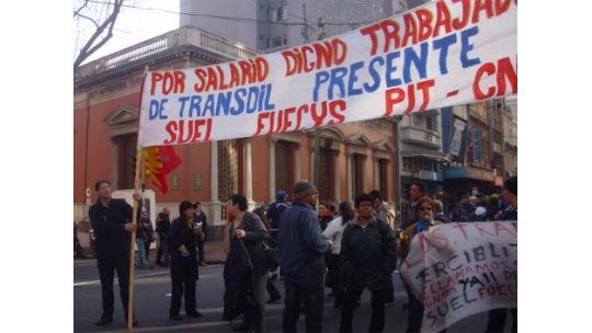 Fuecys sigue tomando medidas en supermercados y realiza asamblea
