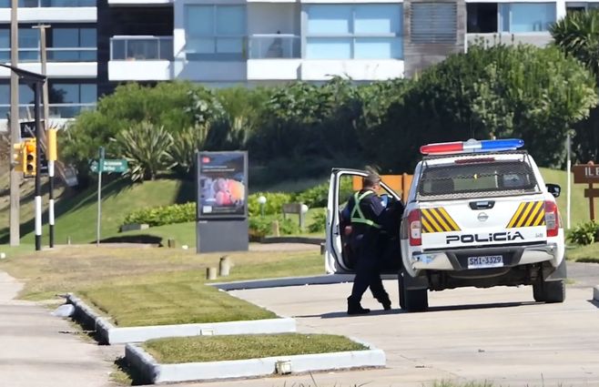 ROBOS-PUNTA-DEL-ESTE---EDIFICIOS