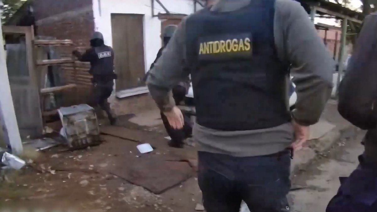 Artigas: presos reclutaban a menores fugados de INAU para ve