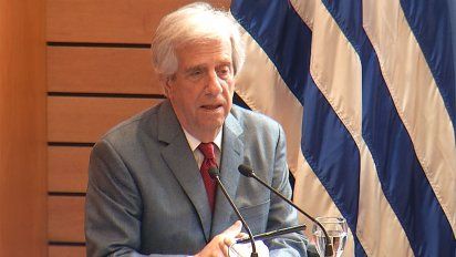 tabare vazquez invitado a la asuncion de jair bolsonaro el 1° de enero