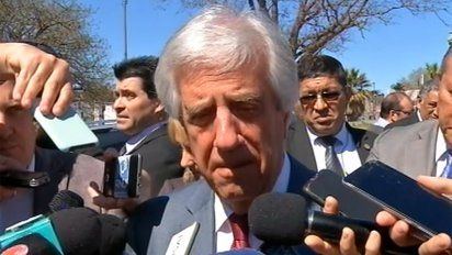 vazquez y cajillas planas: salud publica esta por encima del comercio