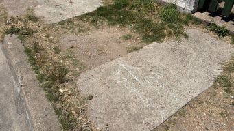 mataron de varios disparos a un hombre de 27 anos en el barrio penarol y un adolescente fue herido