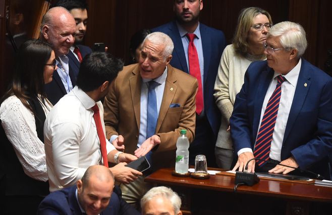 Foto: FocoUy. Oposición interpela al ministro Carlos Negro.
