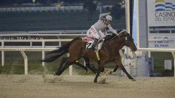 El Abanderado ganó el gran premio Municipal
