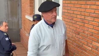 justicia resolvio quitarle la tobillera al exintendente guillermo besozzi y debera cumplir arresto domiciliario nocturno