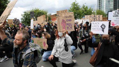 trump ordena a la guardia nacional retirarse de washington