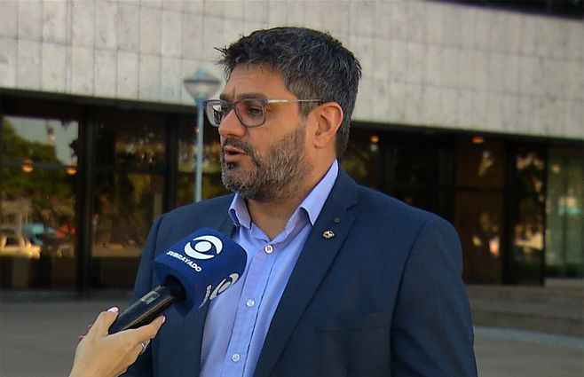 juri-partida-caja-profesionales