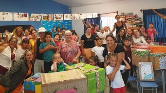 fundacion ninos y ninas entrega 500 canastas navidenas a familias vulnerables