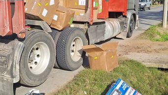imputan a cuatro personas por la incautacion de 300 kilos de hachis y continua la investigacion en busca de mas involucrados