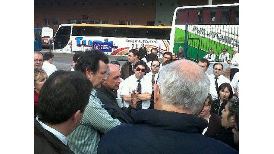 Transporte interdepartamental se restablece tras acuerdo