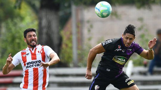 Nacional empató con Fénix 2 a 2 en el cierre de la Fecha 9 del Clausura