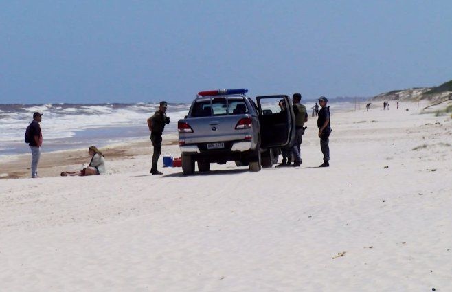 Foto: Subrayado, archivo. Prefectura en playa de Canelones.