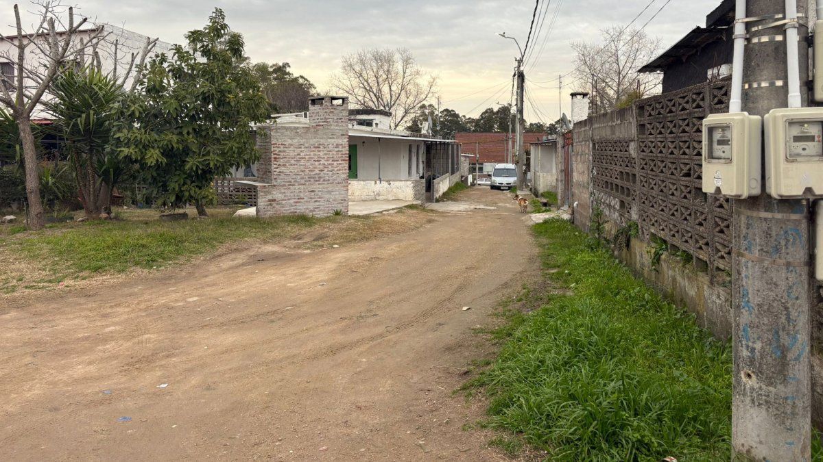 Una mujer fue asesinada durante un ataque a tiros cuando caminaba con sus hijas y sobrinos en Villa García