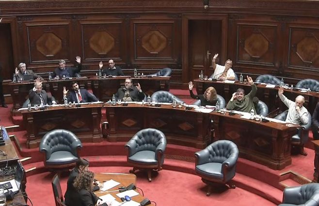 Senado-vota-ley-agosto-5