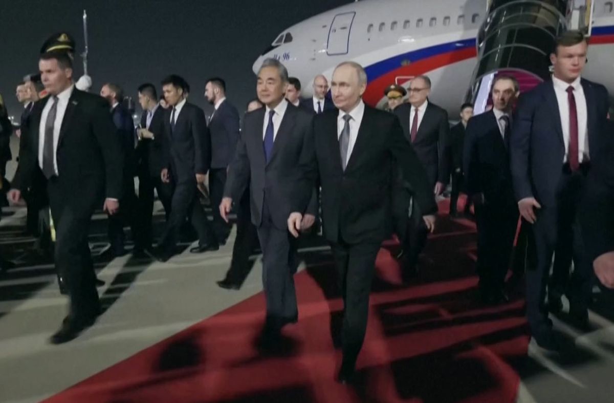 Putin llega a China para reafirmar sus lazos tras la visita de Donald Trump