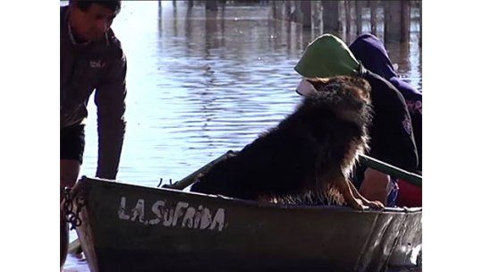 Baja el agua en el norte del país, pero no el número de evacuados