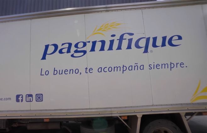 pagnifique-camion-logo.jpg