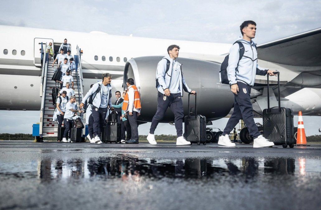 Uruguay llegó a México y ya concentra en Playa del Carmen previo a su debut en el Mundial
