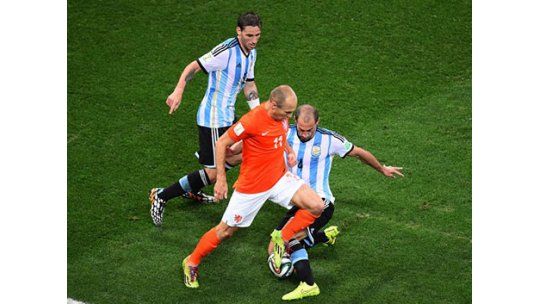 Terminó el partido 0 a 0: Argentina y Holanda definen por penales