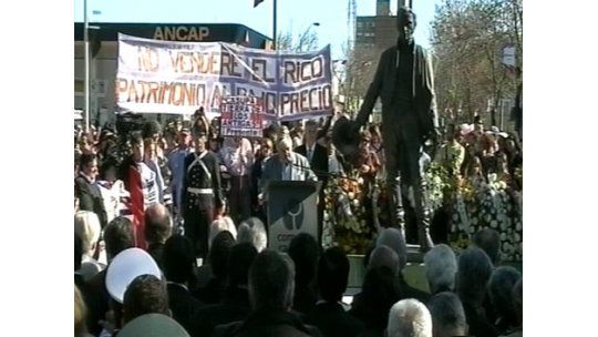 Mujica participó de los actos por la Jura de la Constitución