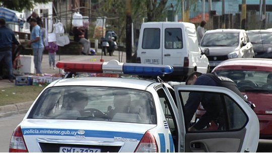 policia allanamiento
