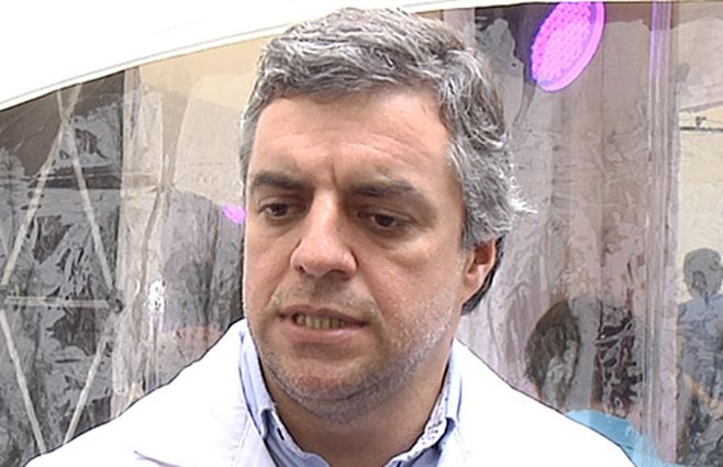 Villlar en su rol de administrador hospitalario. También fue factotum de los avances en neurocirugía en el Hospital de Tacuarembó.&nbsp;