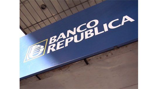 Mujica y Calloia acordaron construir la nueva sede del BROU