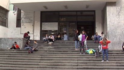 alumno entro con un arma al liceo zorrilla y genero alarma