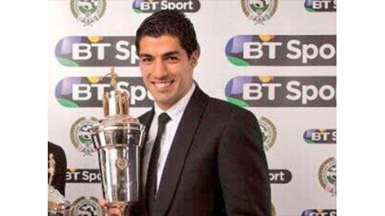 Luis Suárez ya es el mejor jugador de la Premier League