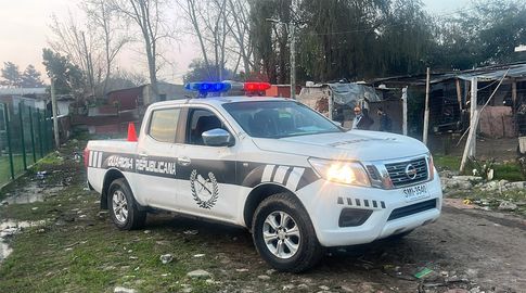 Encontraron un hombre muerto en el interior de una vivienda incendiada en Senda 8 y Gustavo Volpe