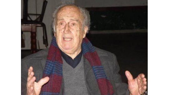 Mujica quiere cambiar huesos por impunidad, dijo Sarthou