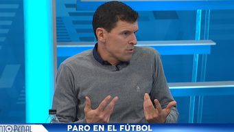 secretaria nacional del deporte recibe a integrantes de auf y mufp para analizar vuelta del futbol