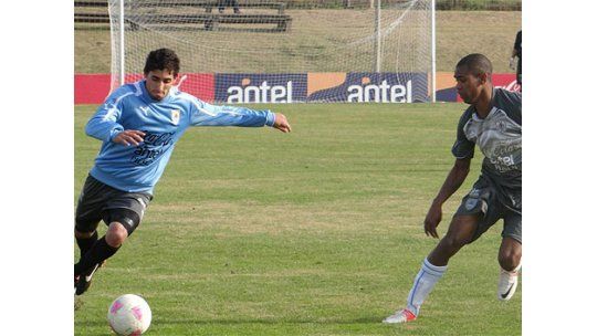 En partido de práctica, la sub 20 le ganó 2-0 a la sub 23