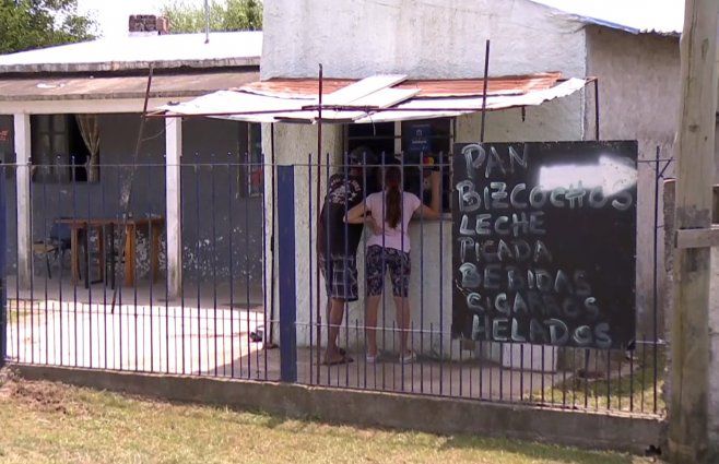 Foto: Subrayado. Almacén de El Monarca donde el repartidor dejó mercadería.
