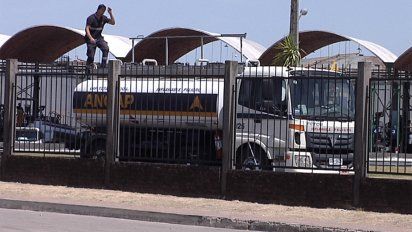 sindicato de ancap realiza un paro de 24 horas que afectara la planta de la tablada