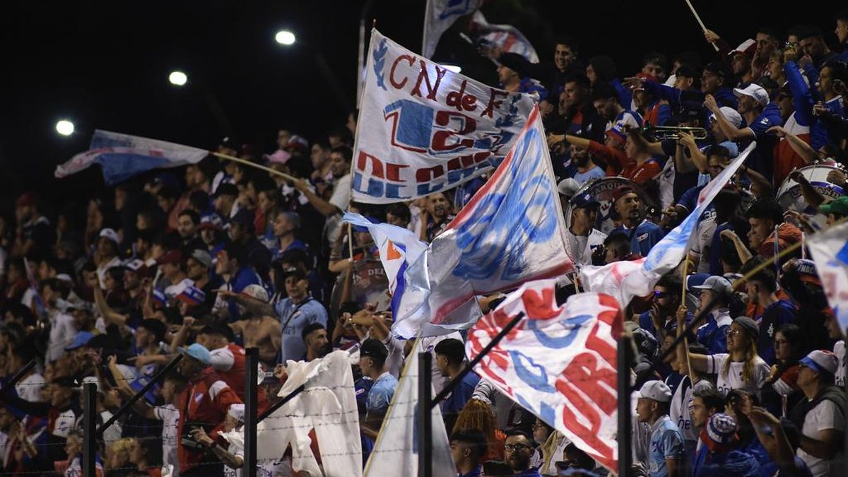 Plaza Colónia vs Montevideo Wanderers Palpites em hoje 18 October 2023  Futebol