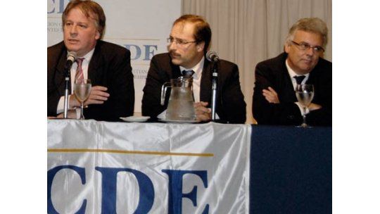 Renuncia subsecretario de Economía por discrepancias de fondo