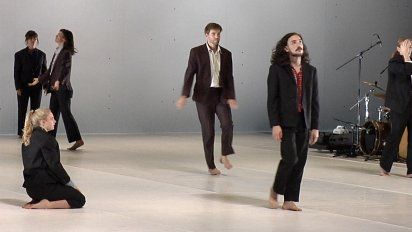 funcion de big bang a beneficio del instituto de artes escenicas