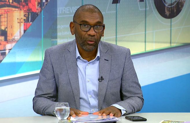 Edgardo Ortuño, director de OSE por el Frente Amplio.