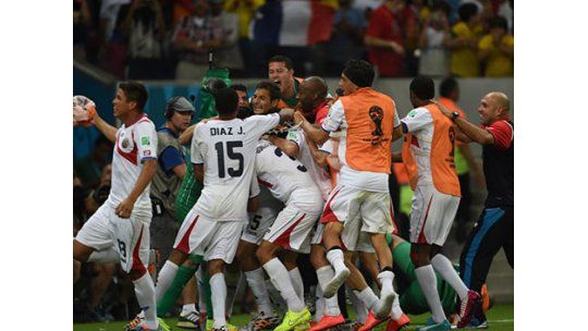 Costa Rica ganó y se metió entre los 8 mejores del Mundial